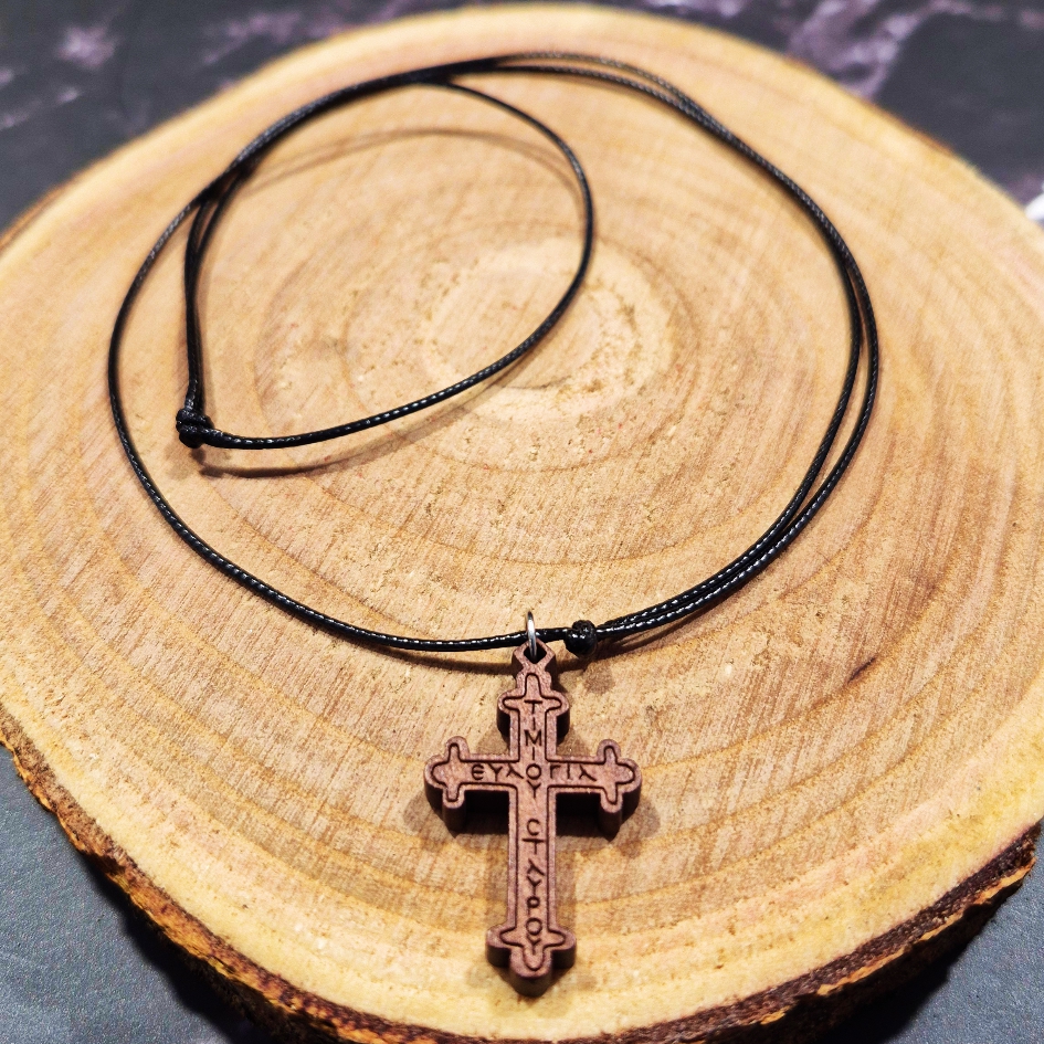 ΞΥΛΙΝΟΣ ΣΤΑΥΡΟΣ ΜΕ ΑΥΞΟΜΕΙΩΜΕΝΟ ΚΟΡΔΟΝΙ